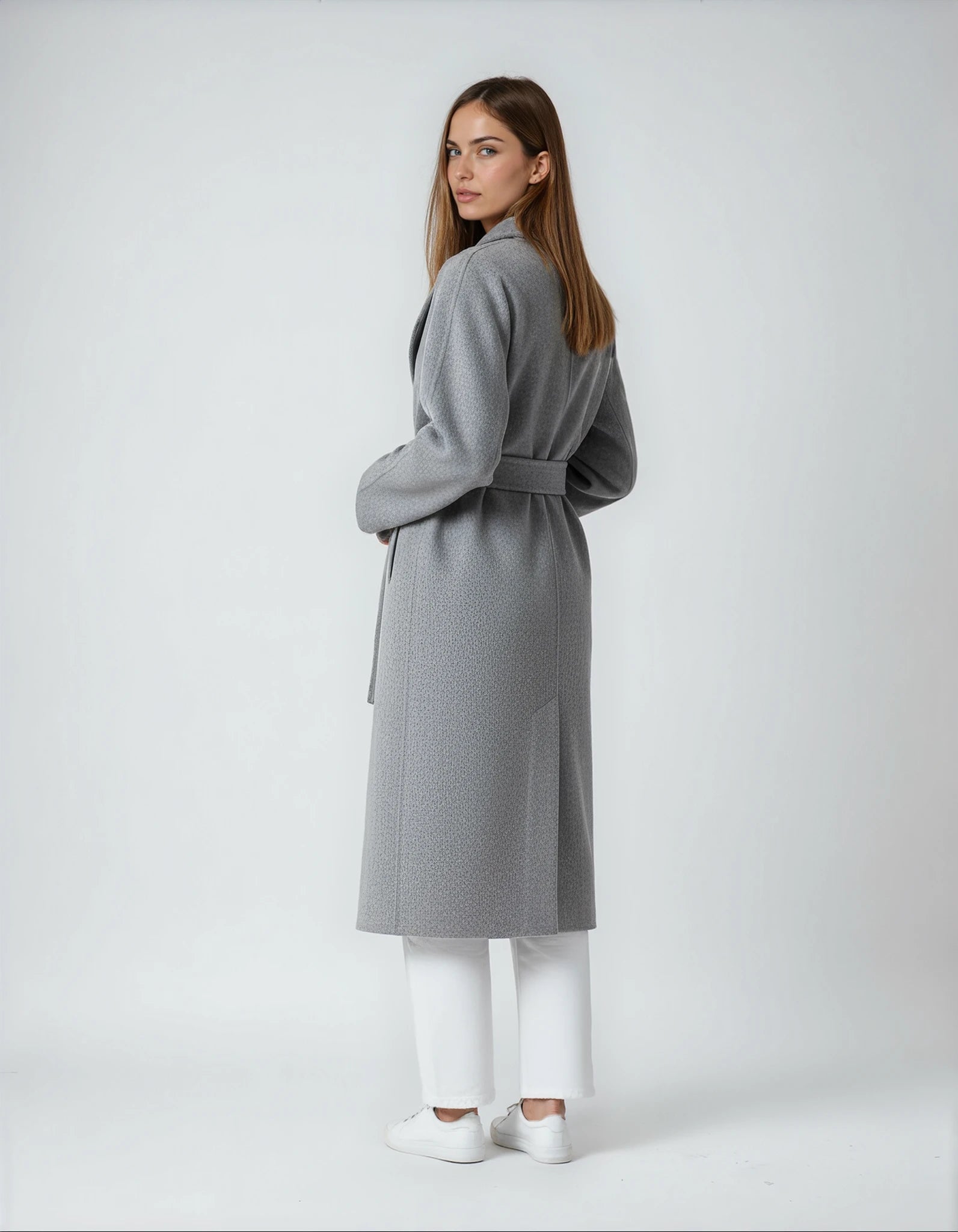 RENÉE – מעיל ארוך רך בגזרת מעטפת עם חגורה