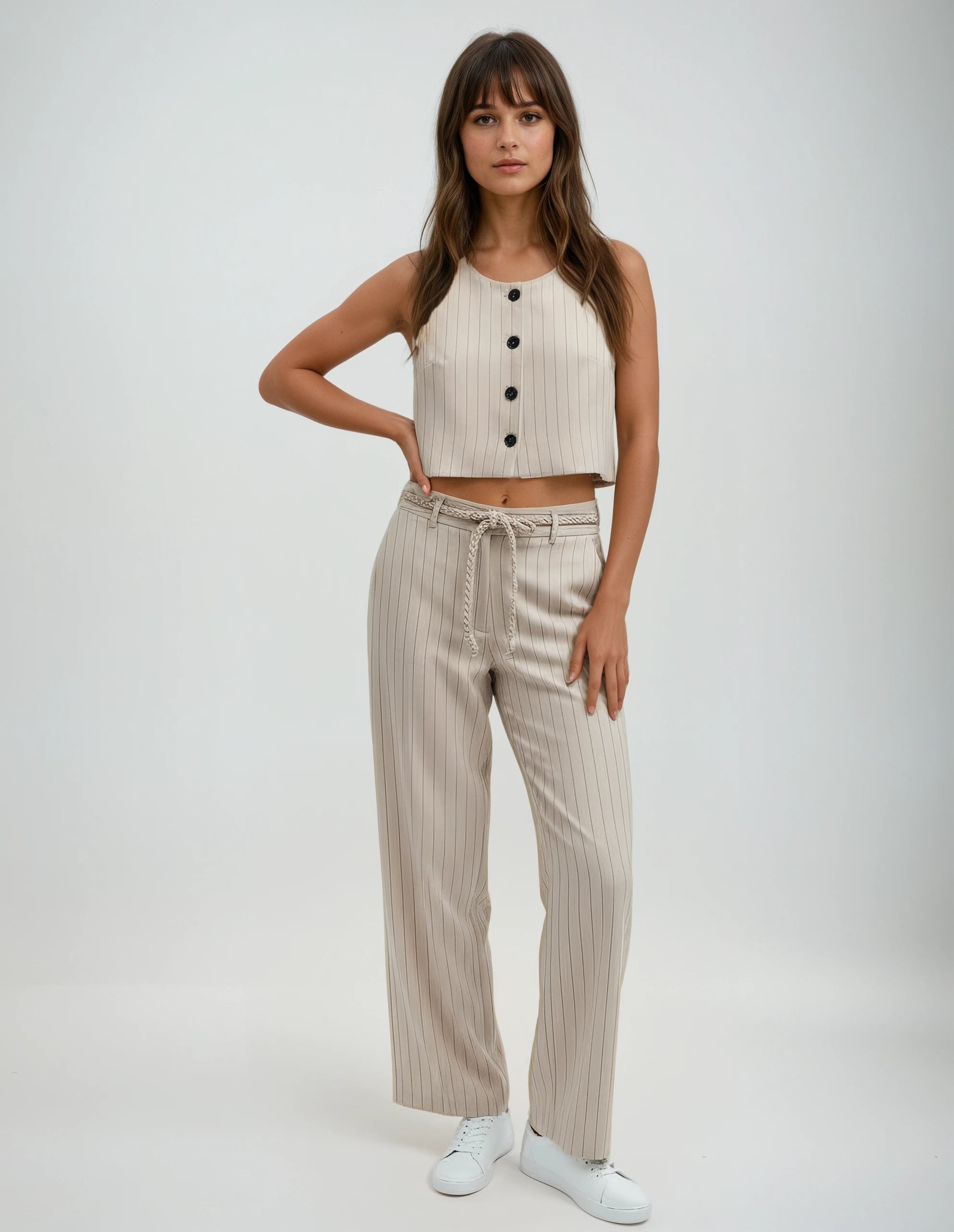 COCO – סט פסים אלגנטי עם טופ ומכנסיים ישרים