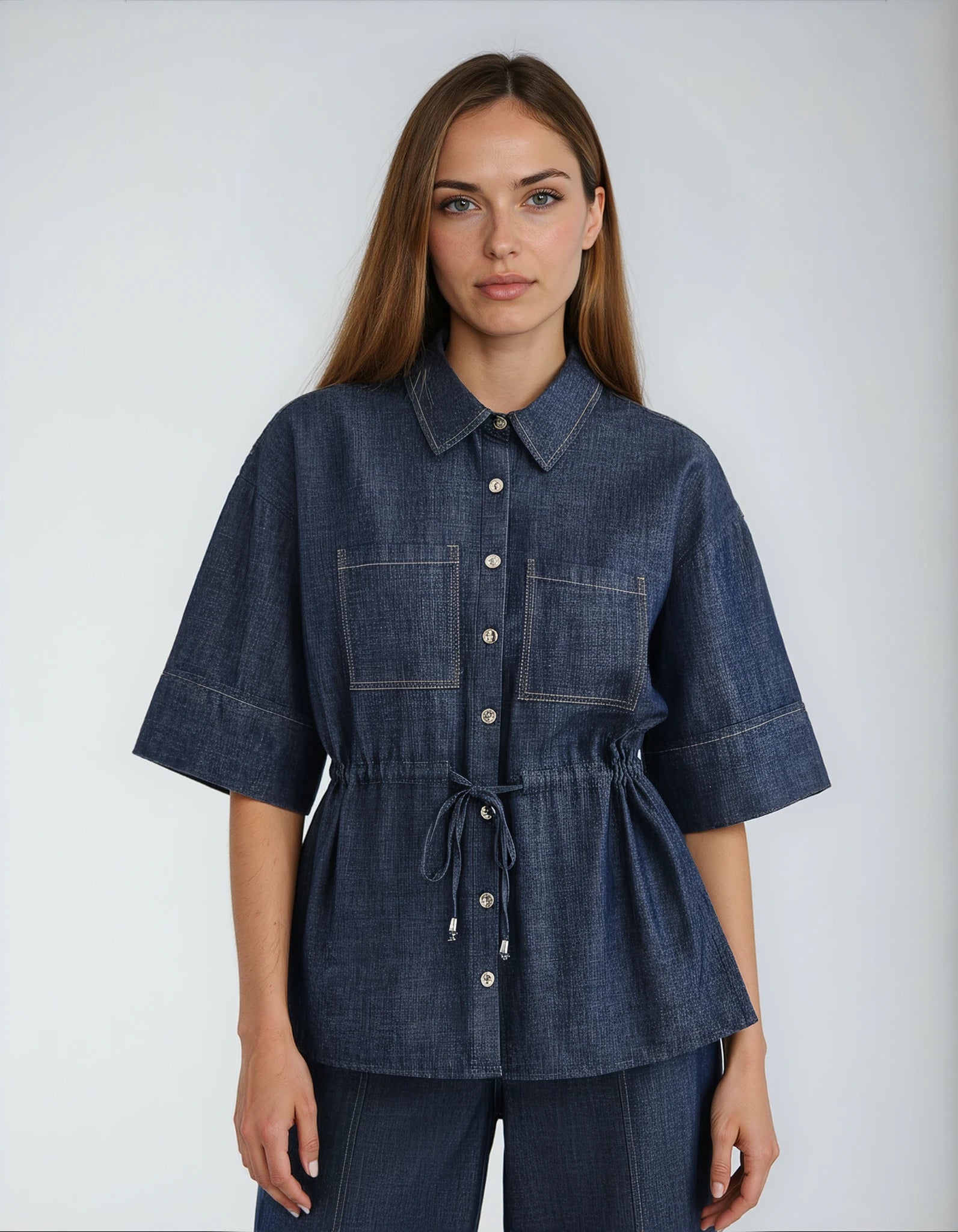 RENATA – סט דנים אלגנטי עם קשירת מותן ומכנס רחב