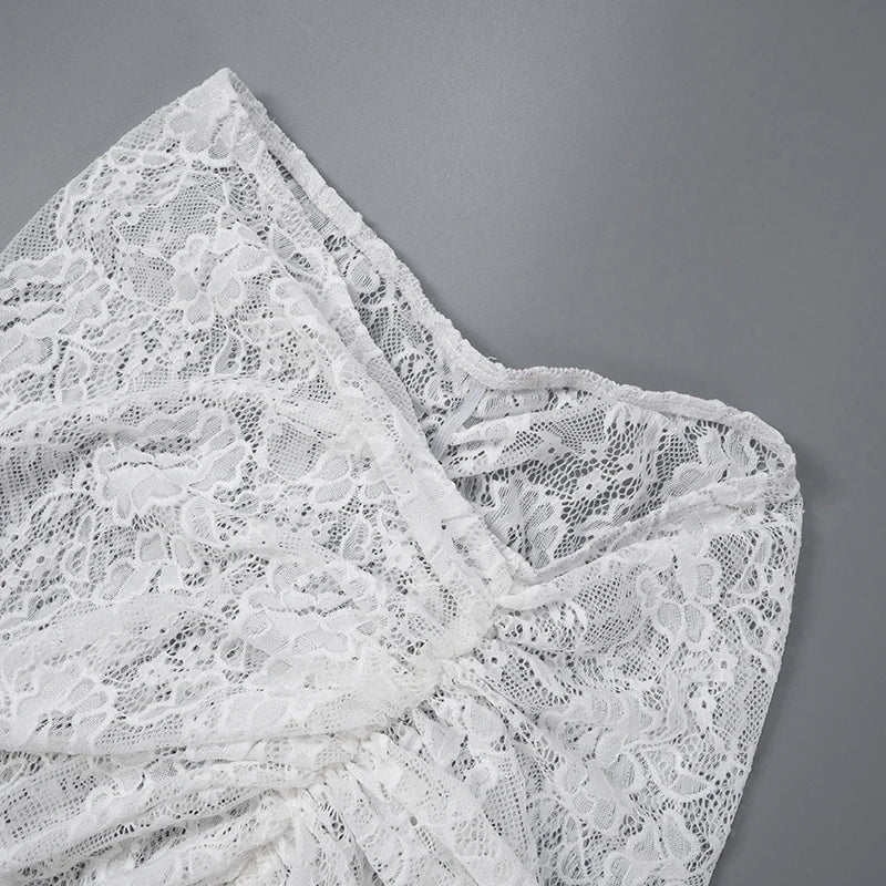 GEFEN – סט תחרה שקוף עם כתפיים חשופות וחצאית נשפכת