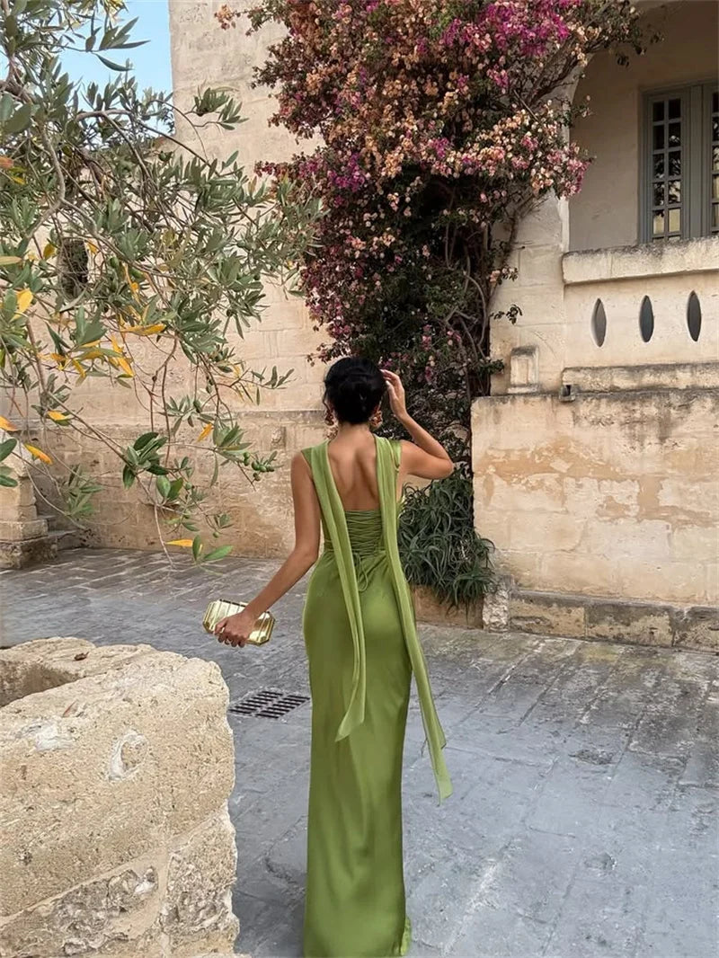 FLORA - שמלת סאטן מקסי גב חשוף שרוולים נופלים