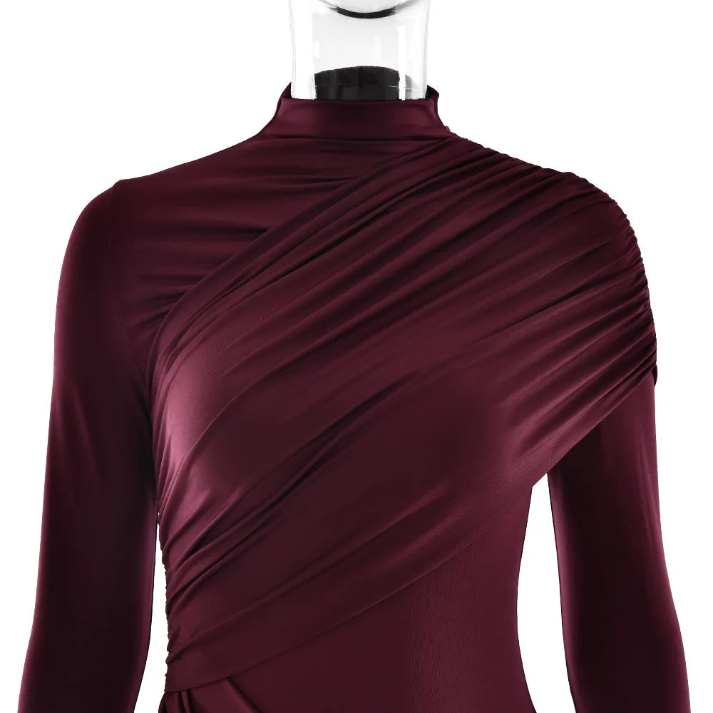 LEILA - שמלת מיני א-סימטרית קפלים שרוול ארוך דרייפ