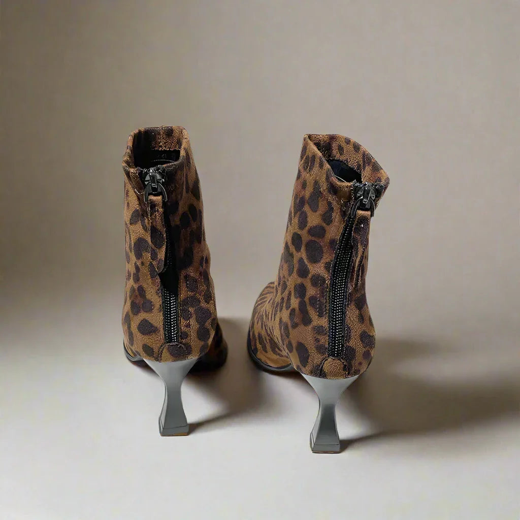 מגפי שפיץ מנומר – FASHION