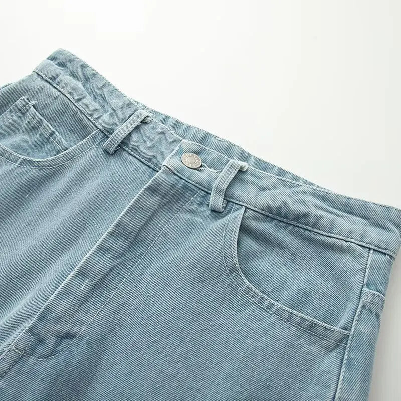 RAYA – סט ג'ינס: ז'קט ומכנסיים ישרים בתכלת