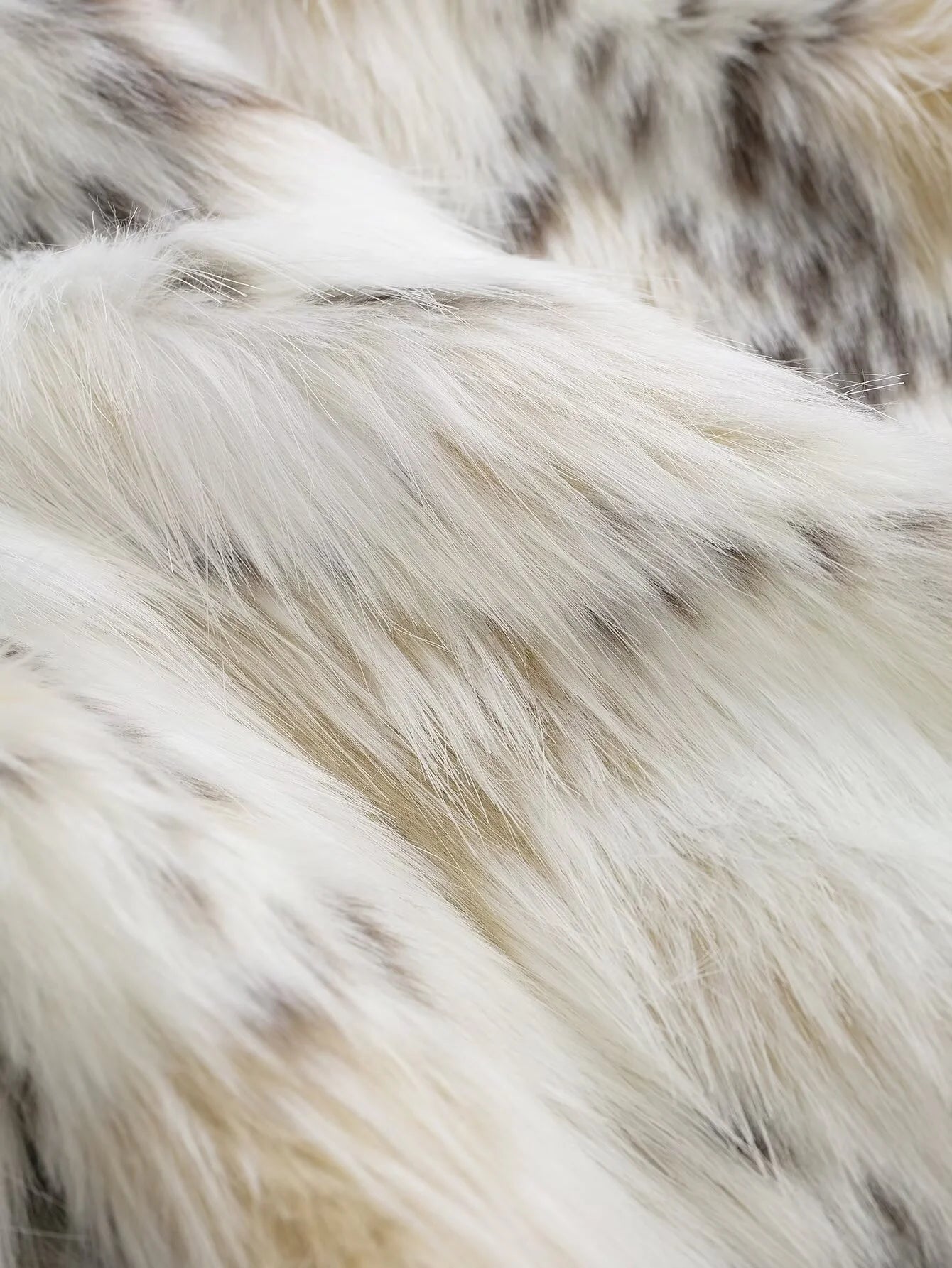 ANITA – מעיל פרווה רך בגזרת Loose עם צווארון עומד