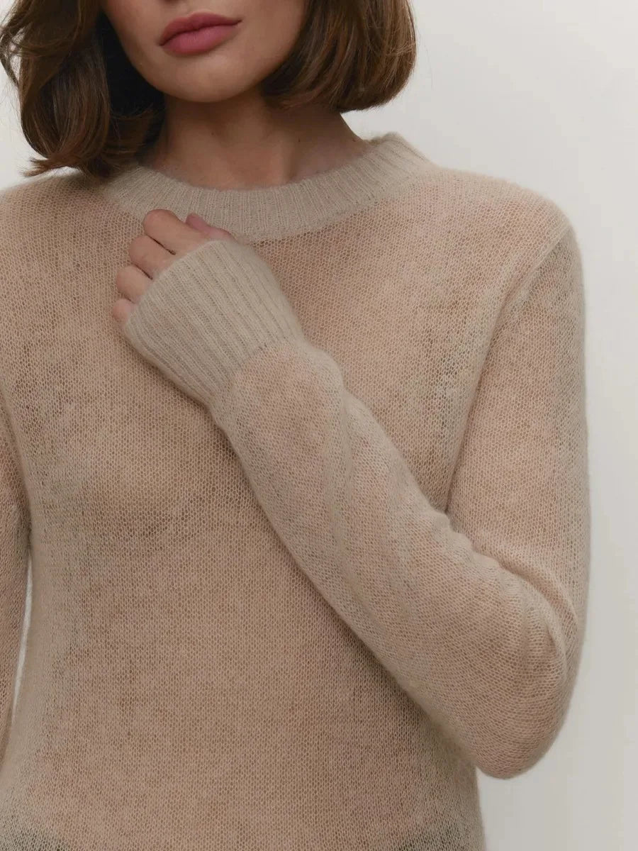 CLEO - סוודר סרוג דק עם צווארון עגול