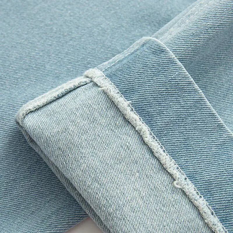 RAYA – סט ג'ינס: ז'קט ומכנסיים ישרים בתכלת