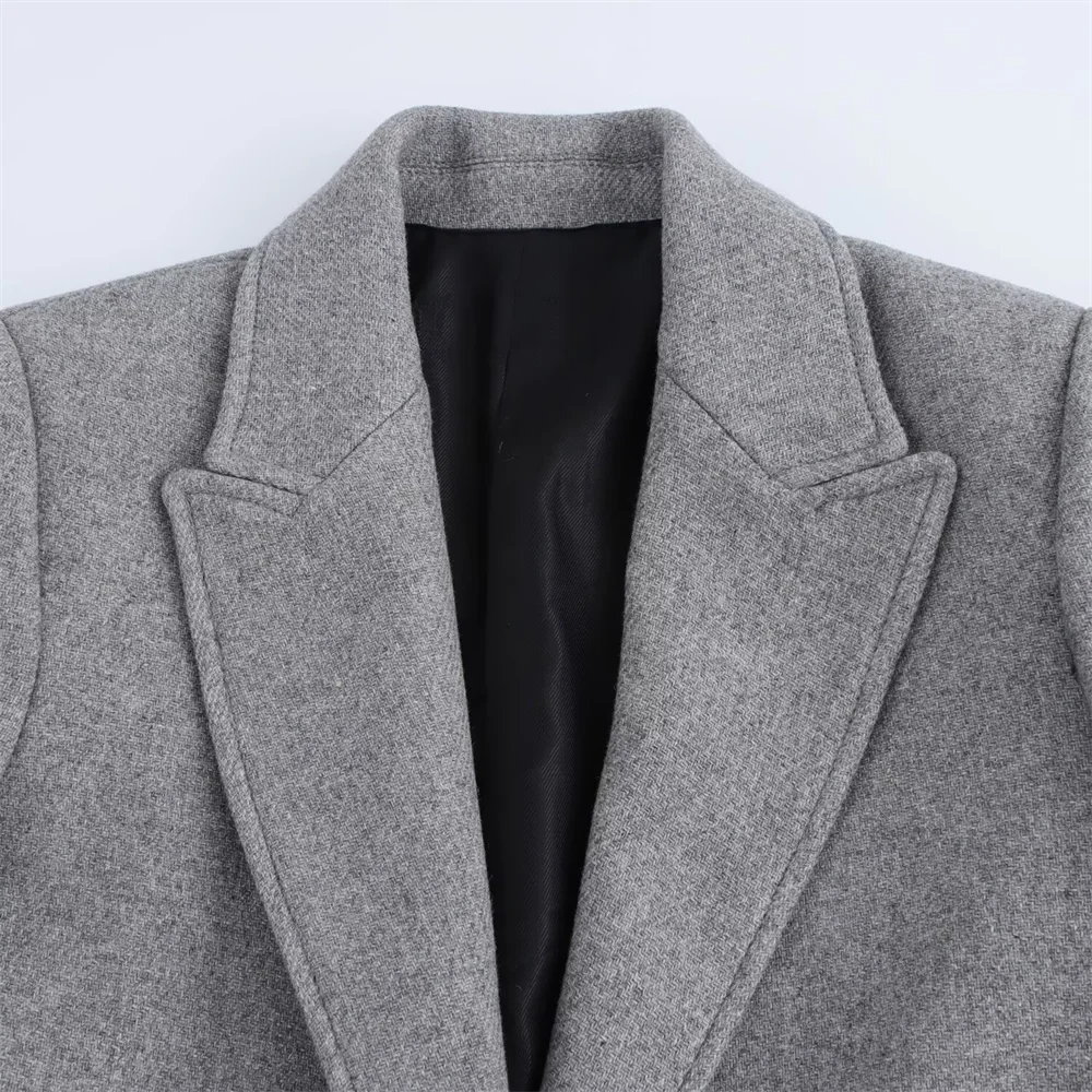 CELINE – מעיל לונג אלגנטי בגזרת לאז’ר עם צווארון קלאסי