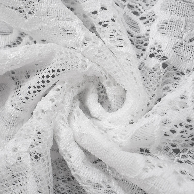 GEFEN – סט תחרה שקוף עם כתפיים חשופות וחצאית נשפכת