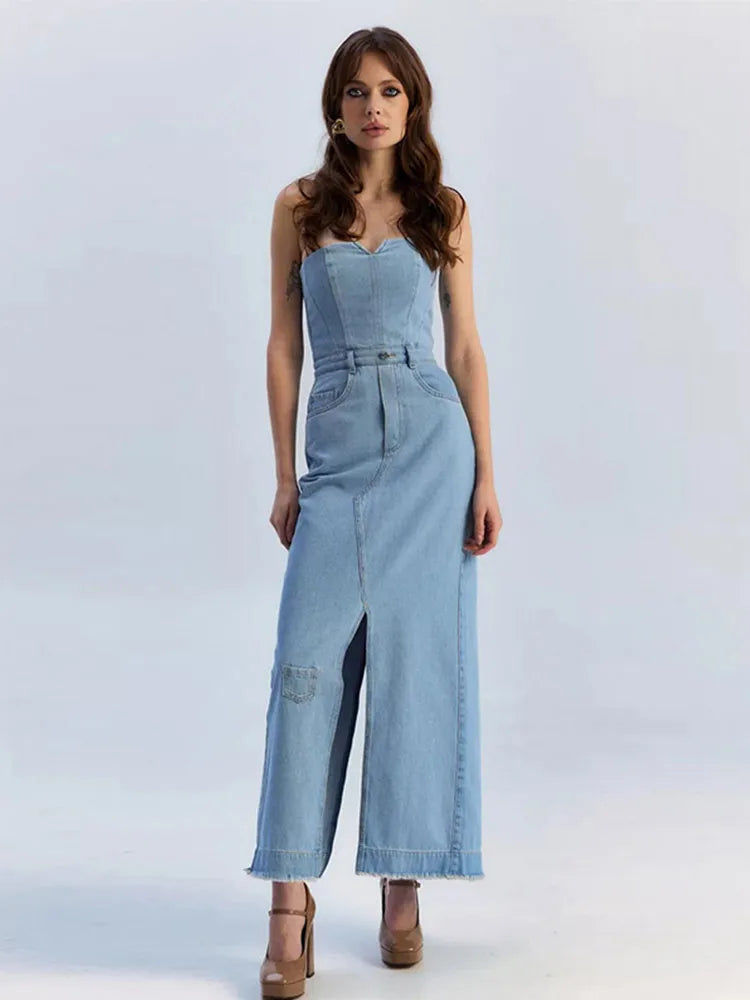 MILA – שמלת סטרפלס ג’ינס עם מחשוף לב וגזרה מחטבת