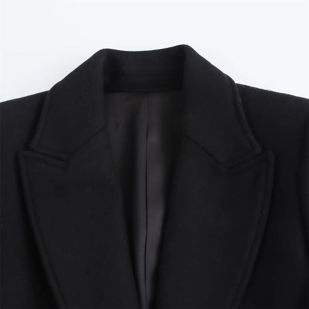 CELINE – מעיל לונג אלגנטי בגזרת לאז’ר עם צווארון קלאסי