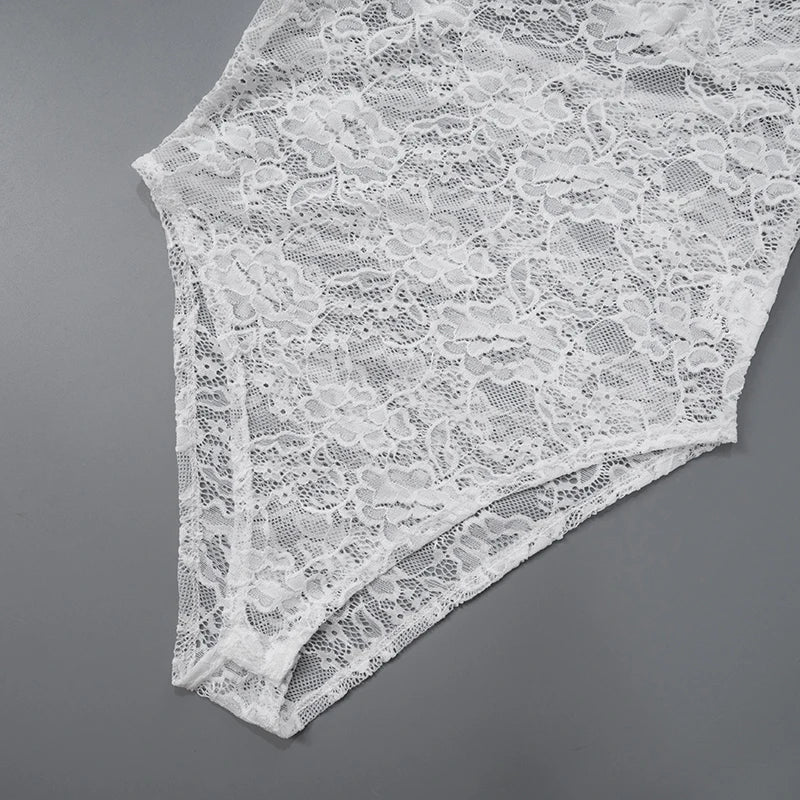 GEFEN – סט תחרה שקוף עם כתפיים חשופות וחצאית נשפכת