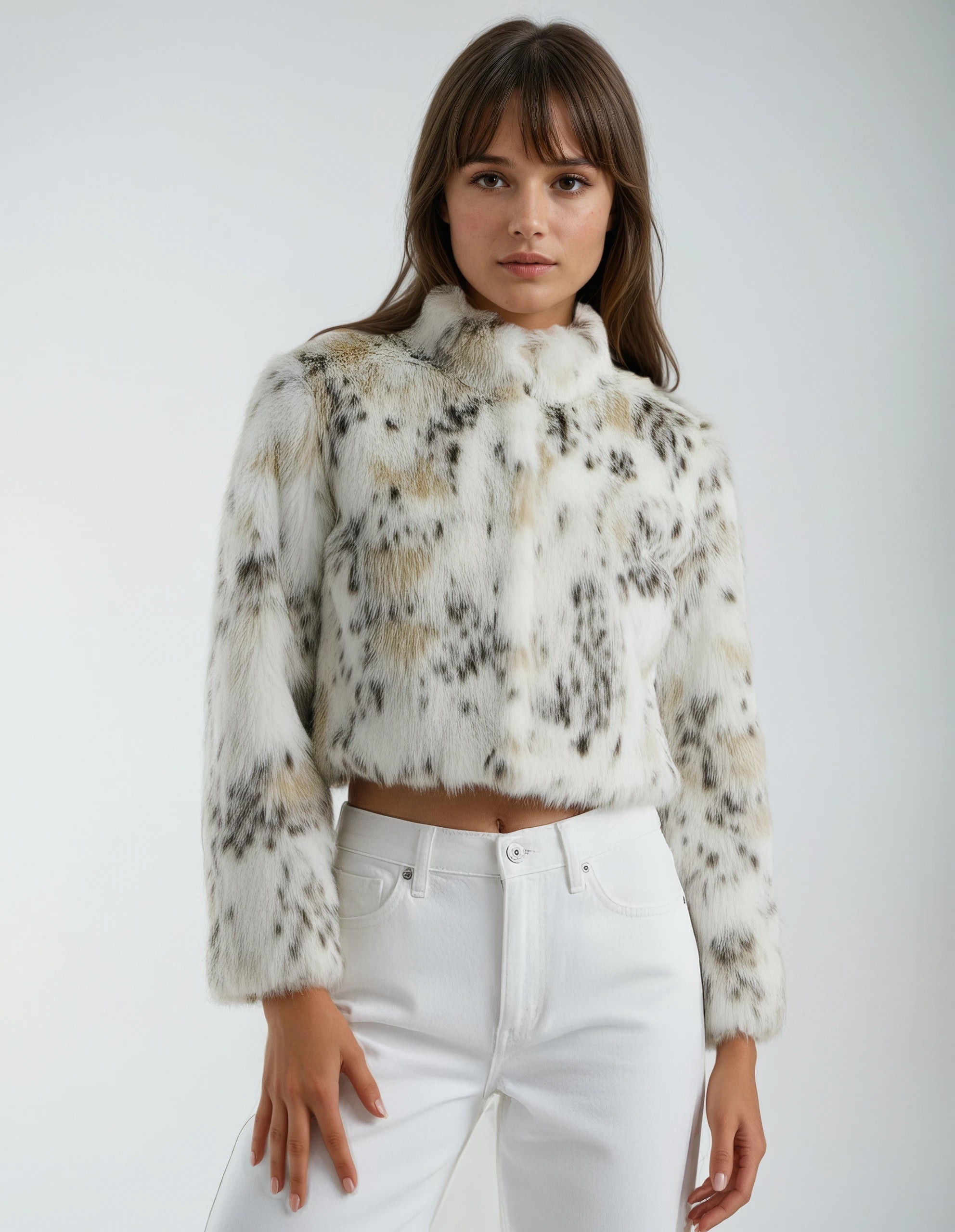 ANITA – מעיל פרווה רך בגזרת Loose עם צווארון עומד