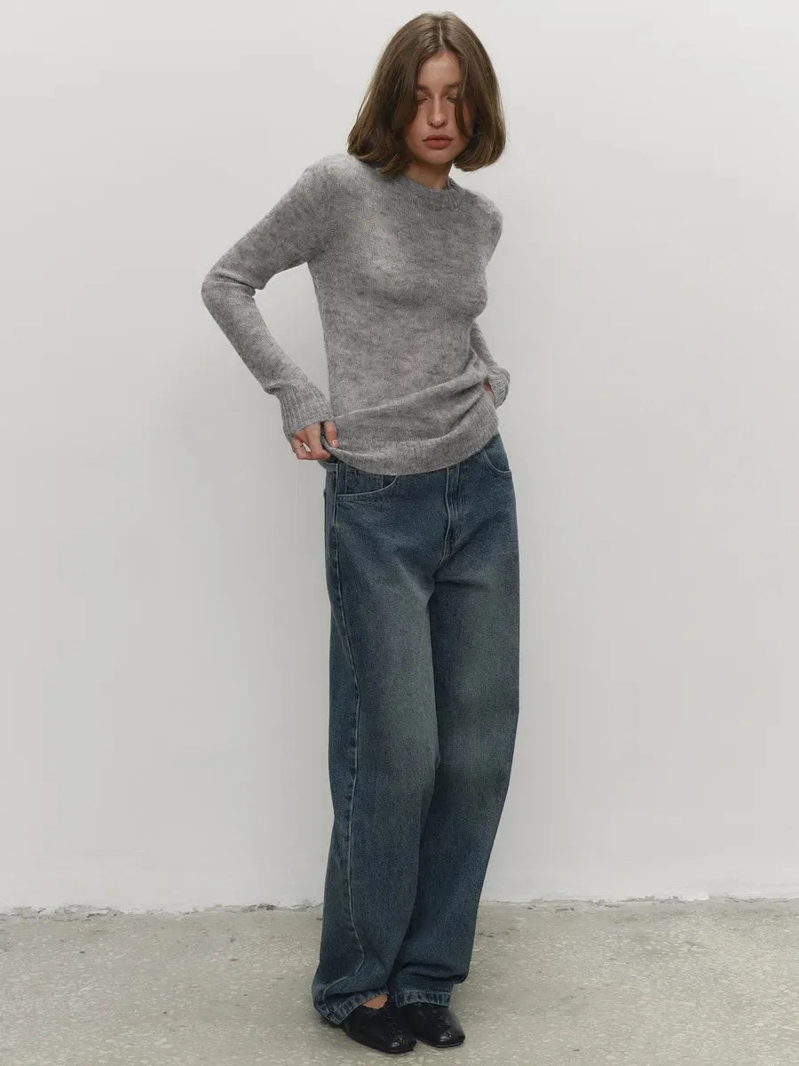 CLEO - סוודר סרוג דק עם צווארון עגול