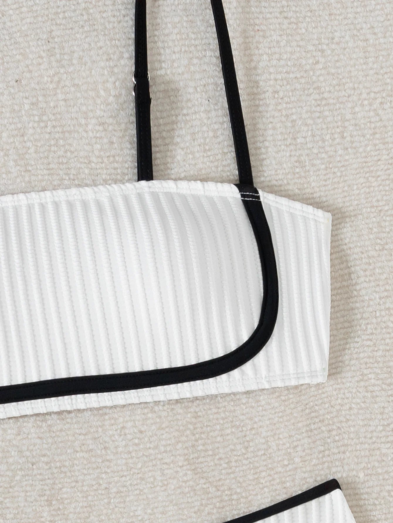 ביקיני קלאסי - STRAP GLOW