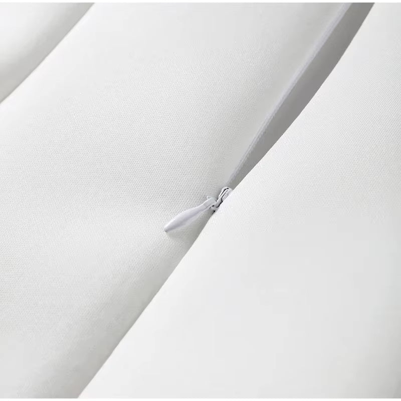 MILA – שמלת ערב צמודה עם גב פתוח