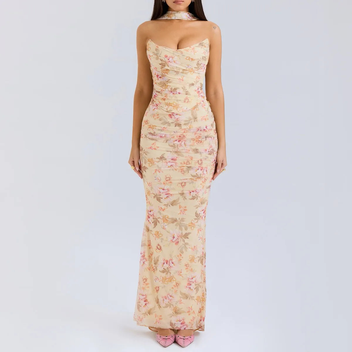 GAL - סט טופ סטרפלס קצר וחצאית מקסי עם צעיף דקורטיבי