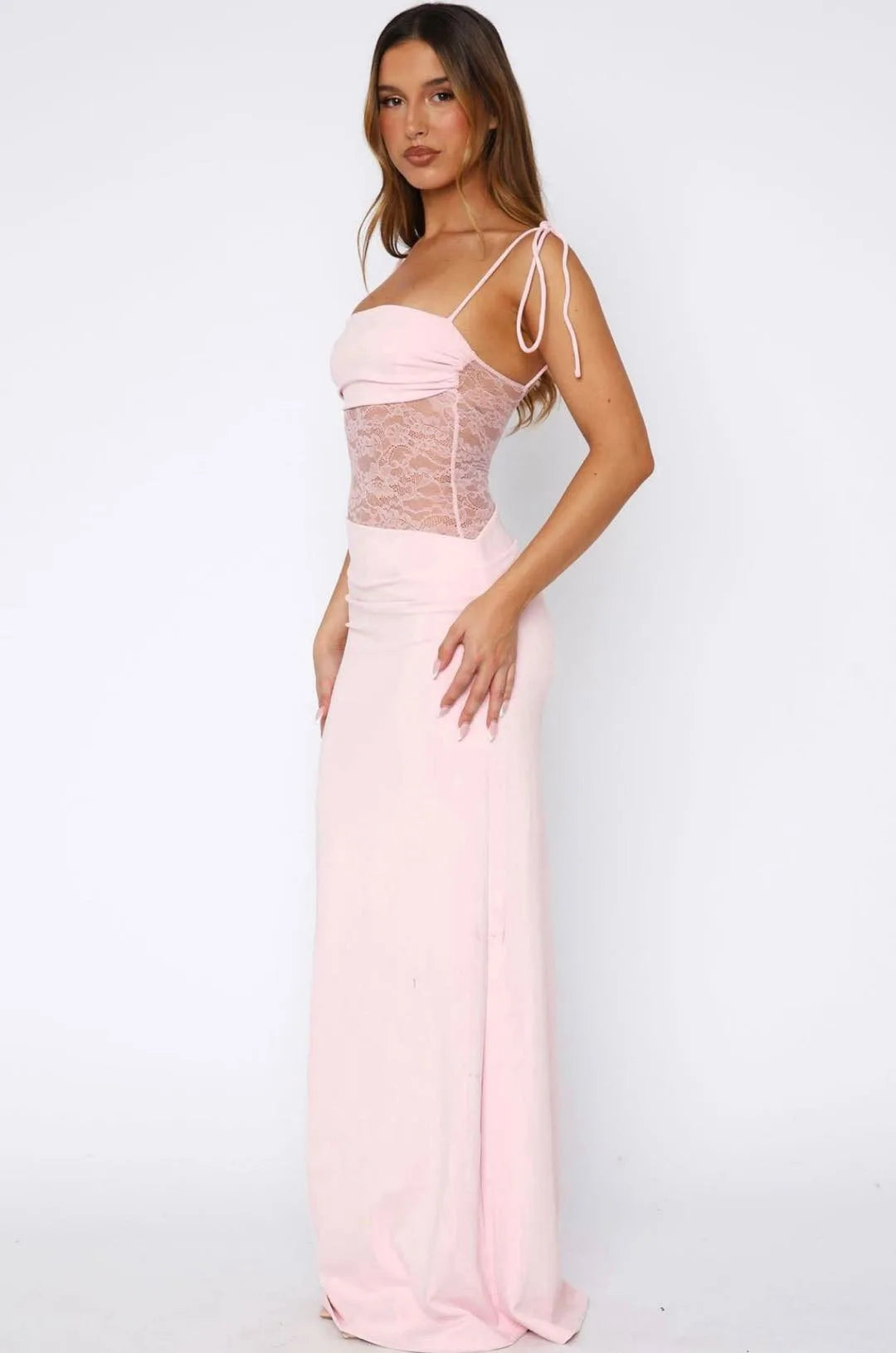 EVE - שמלת תחרה מקסי גב חשוף קשירה