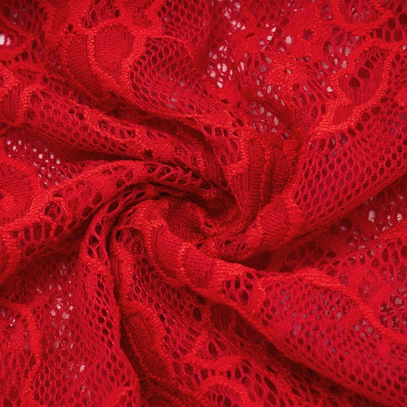 EMBER - שמלת ערב מיני אוף שולדר עם תחרה