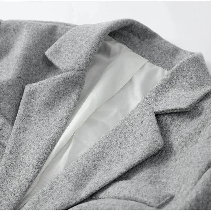 GRACE - סט חליפת צמר בלייזר וחצאית פליסה