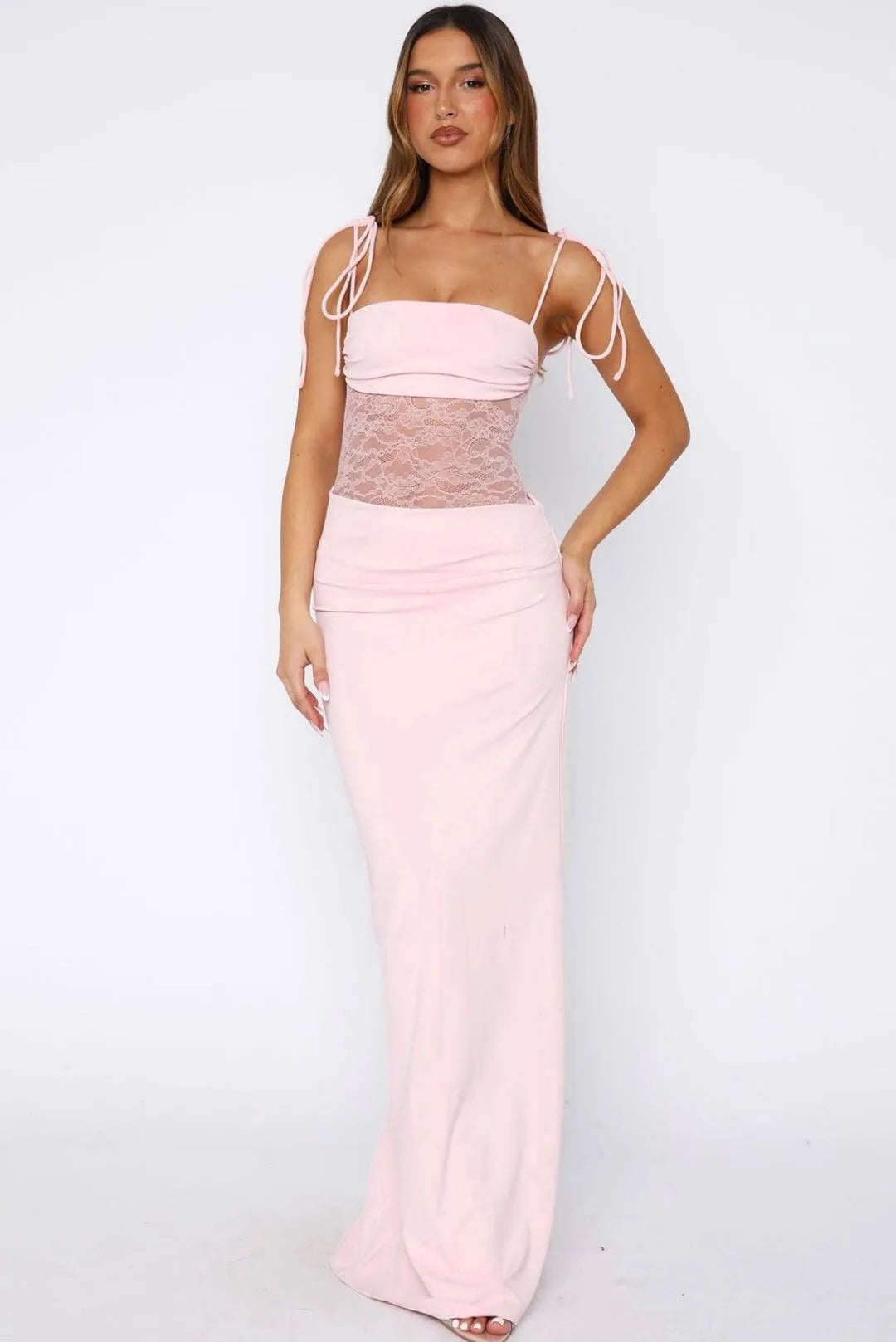 EVE - שמלת תחרה מקסי גב חשוף קשירה